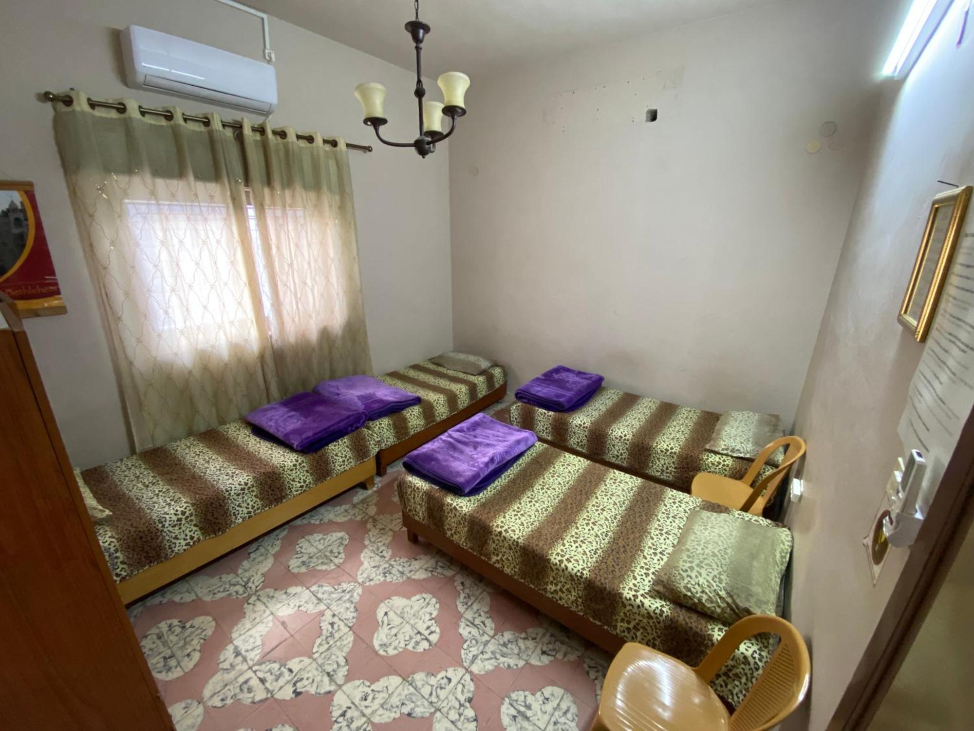House Of Peace Hostel Bethlehem Exterior photo